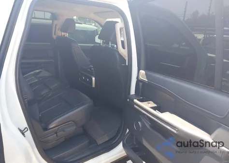 2022 Ford Expedition Xlt Max z USA, uszkodzony, nr VIN 1FMJK1JT7NEA28042